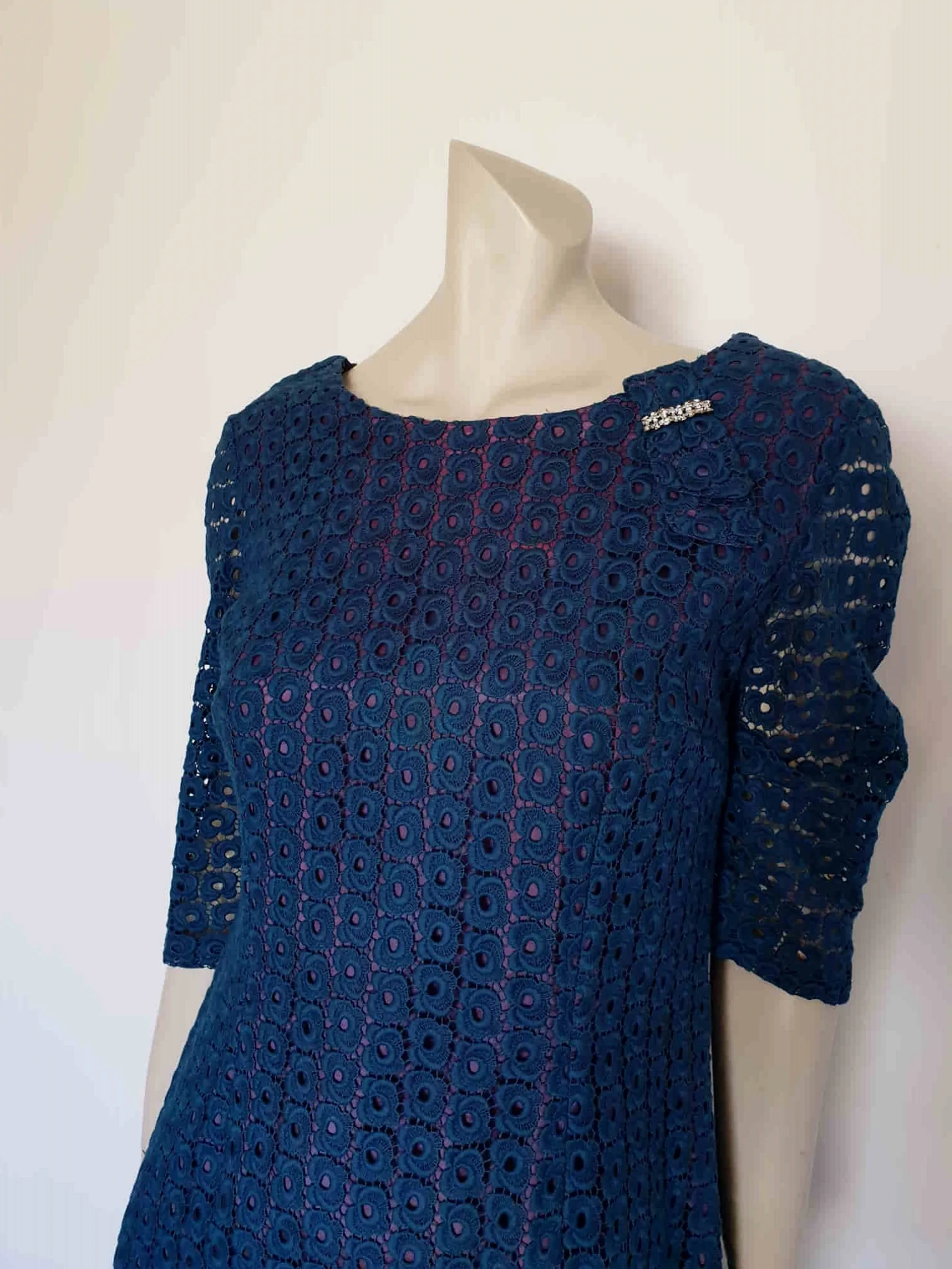1960s Blue Guipure Lace Dress With Diamante Trim by Maurice - M