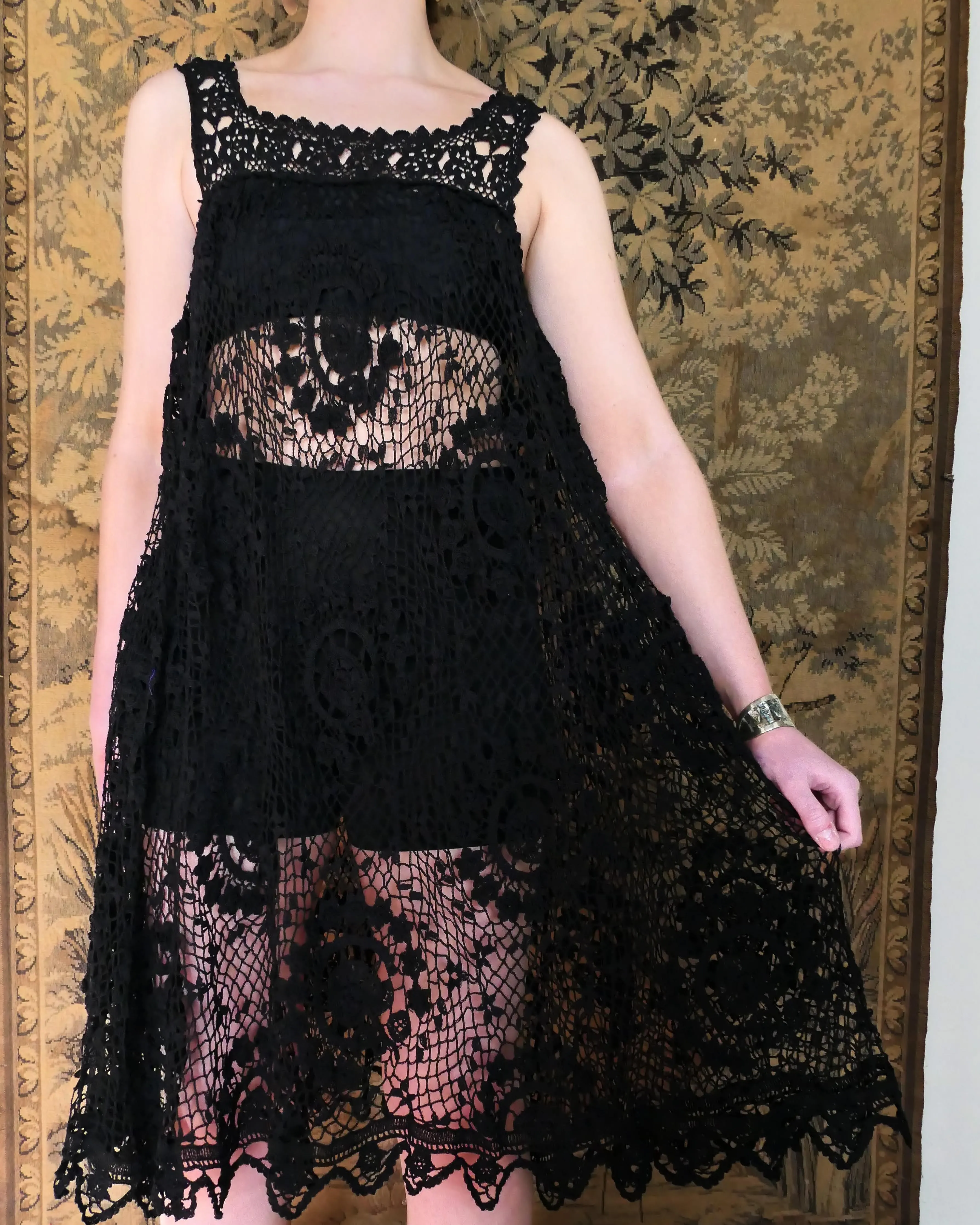 Babydoll Midi Dress in Black
