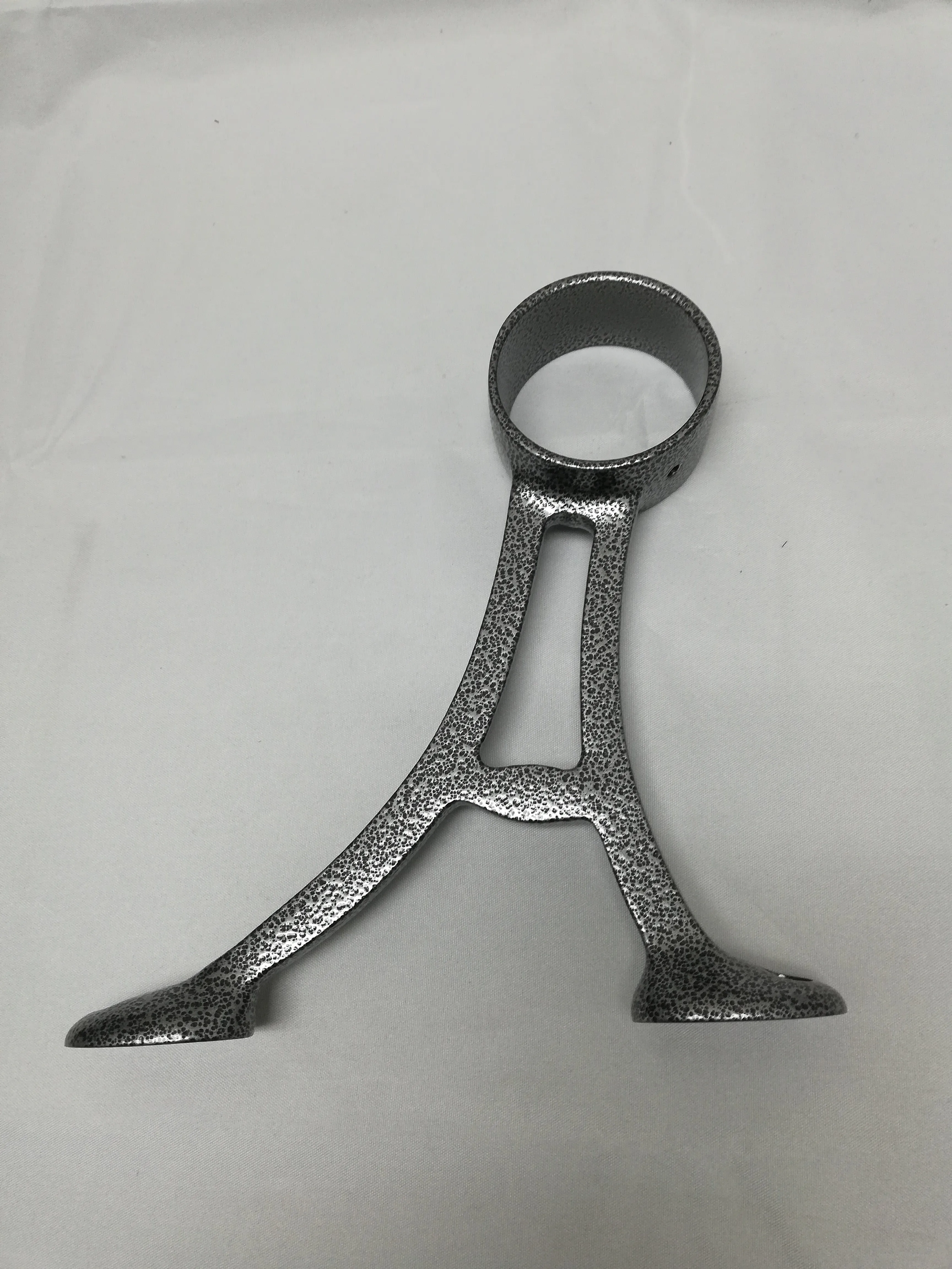 Floor-Mount Bracket for 1-1/2" Tubing